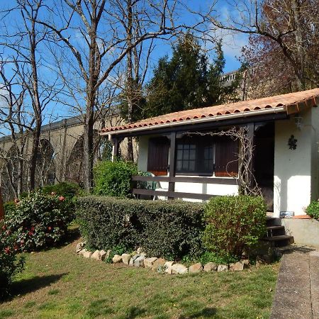 The Petite Chalet Chambre D'Hotes L'Isle-Jourdain  Exterior foto