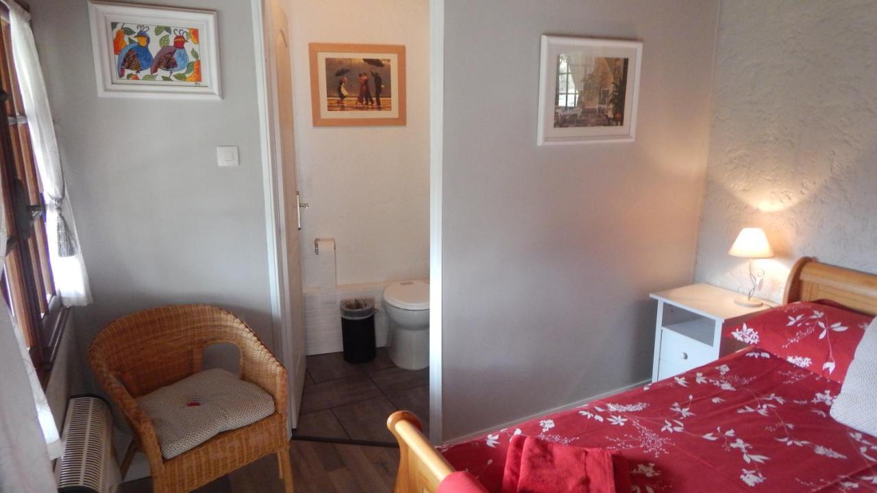 The Petite Chalet Chambre D'Hotes L'Isle-Jourdain  Exterior foto